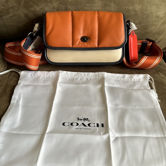 Coach Limited Edition Dinky 23 Quilted Crossbody Bag - Picture 4 of 13